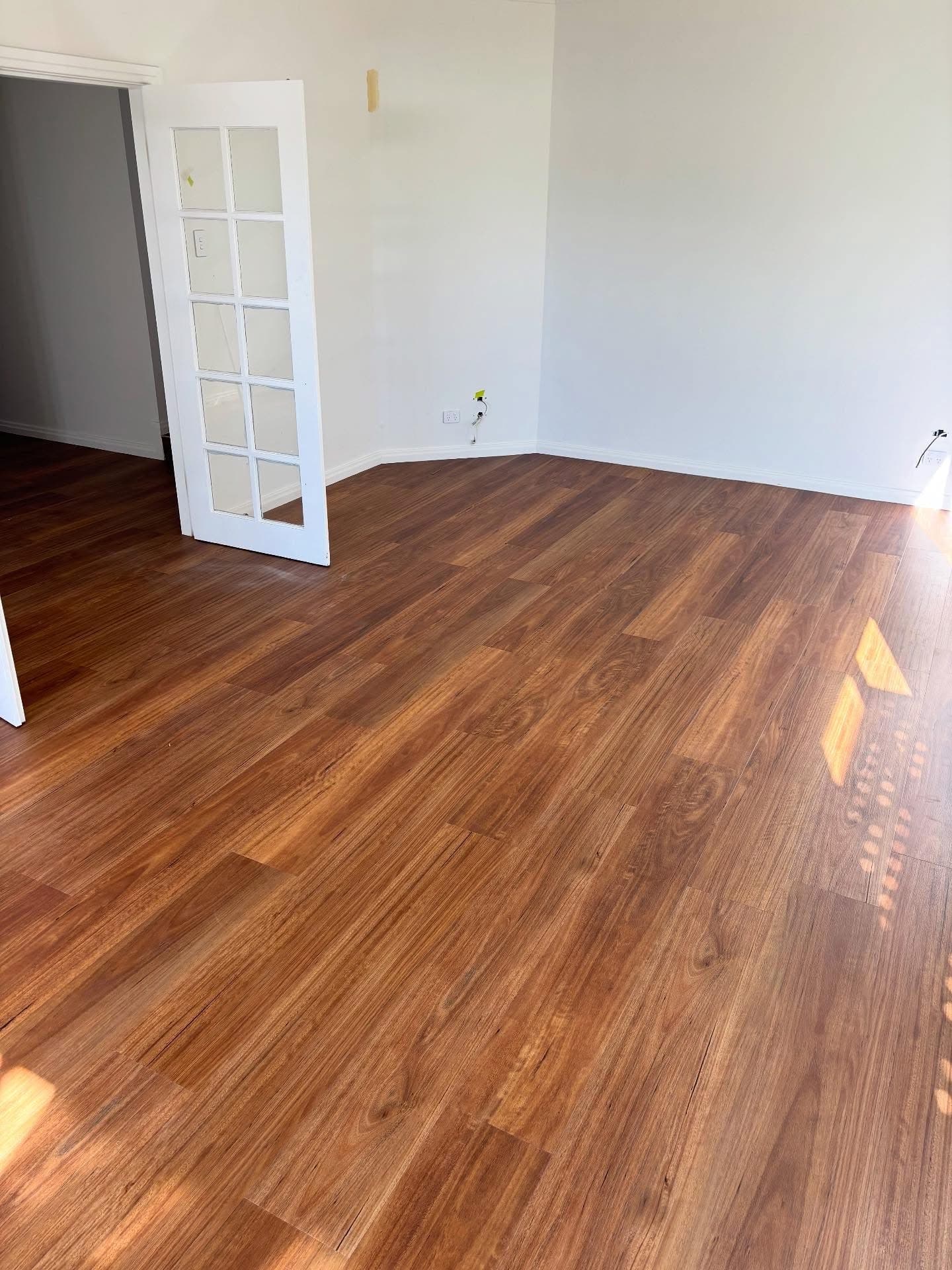 Vinyl Plank — Full Home Gateshead — 3